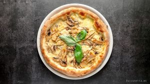 Pizza Funghi at Balzunetta Restaurant in Floriana