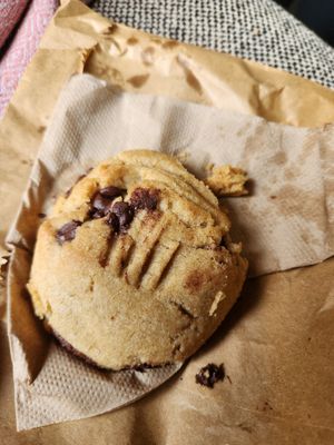 vegan chocolate chip cookie at The Milkman in Edinburgh