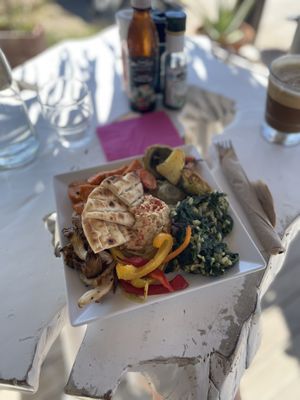 Small mixed vegan platter €7 at Inas Coffee and Bio Store in Corfu