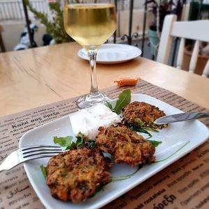  at Stonehouse in Crete