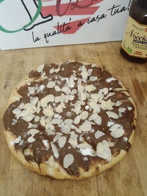 Nutella pizza (vegan) at EPizza Vegan in Rome