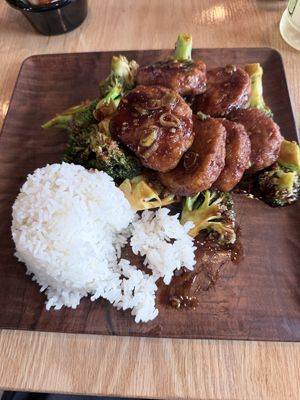 Vegan Broccoli and Chicken  at Black Bamboo in West Hartford
