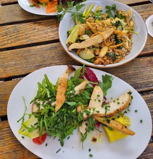 Grünkerncurry mit Kräutersaiblingen, bayrisches Sushi at Gasthaus Vilstalsäge in Pfronten