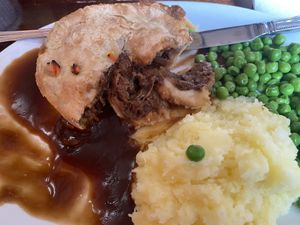 Jackfruit Mooless Moo pie with mashed potatoes, peas and gravy.  at Prince of Wales in Ledbury