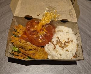 Jamur Asam Manis Rice Set - Sweet and Sour Mushroom at Loving Hut Express - Gejayan in Yogyakarta