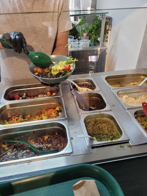 armando el bowl at Nuve Nutrición Verde in Bogota