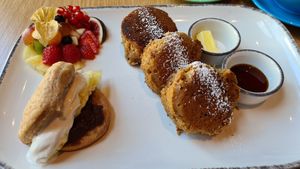 Big vegan breakfast - sweet at Ukiyo in Vienna