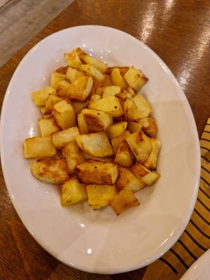 Baked potatoes 🥔 at La Pentola Degli Gnomi in Gallipoli