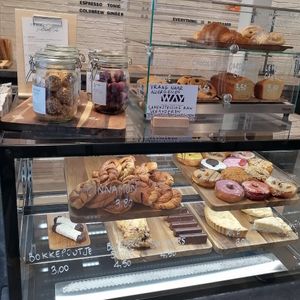 Les en-cas ! at WAY Specialty Coffee Roasters - Voldersstraat in Ghent