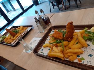 VEGAN FISH Yum, No Catch on Brighton Seafront at The No Catch Co in Brighton