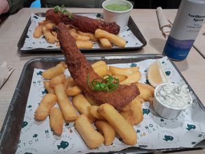Smoked Haddock, Chips & Tartar Sauce at The No Catch Co in Brighton