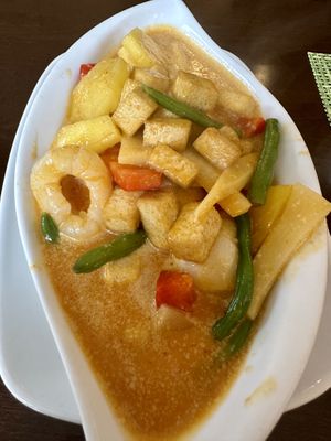Fried tofu with lychee, veggies and mango sauce  at Thai Tawan in Rheinhausen
