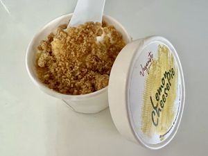 Veganisto - Lemon Cheese Pie! #Veganuary at Veganisto in Bangkok