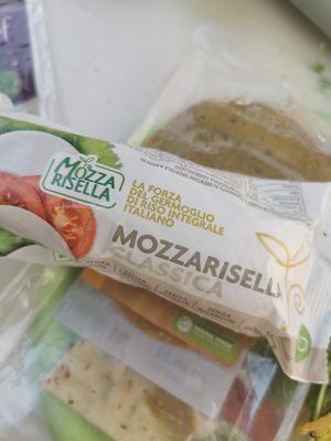  at Gusto Mediterraneo Bio Market Enoteca in Palau