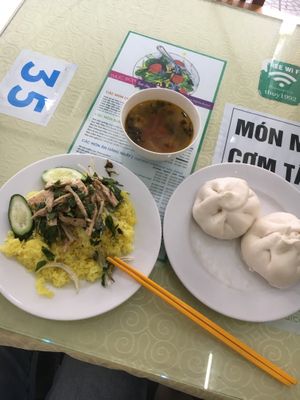 “Chicken” rice and vegetable dumpling at Thuy in Da Nang