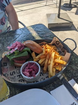 Vegan burger at BigChefs Konyaaltı in Antalya