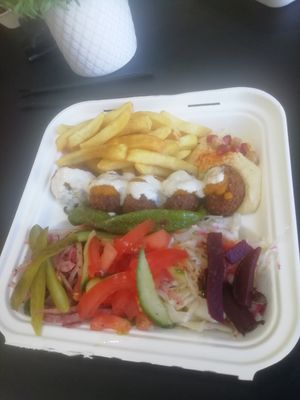 Falafel dinner at FALAFEL n' JUICE in Bradford