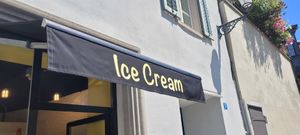  at Hasta Ice Cream in Zurich