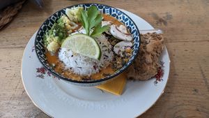 Veganes Thai Curry at L‘ Insalatina in Merano