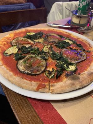 Veggie pizza with no cheese at Gino's in Venice