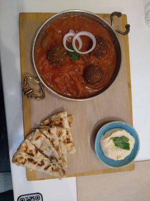 shakshuka at Tel Aviv Urban Food in Warsaw