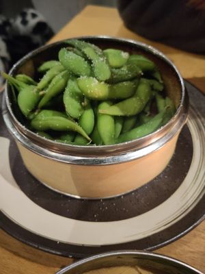 Richtig gute gedämpfte Edamame at Pho Phan in Berlin