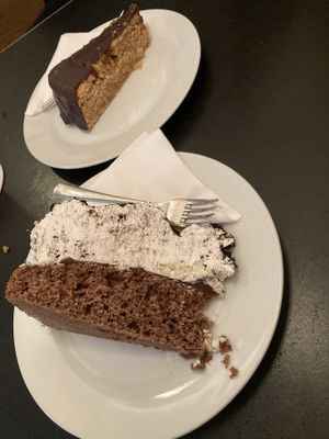 Oreo cake & Peanut chocolate cake  at Dada in Regensburg