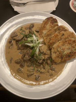  Vegan Geschnetzeltes (I can‘t translate that) with Knödeln (dumplings)  at Dada in Regensburg