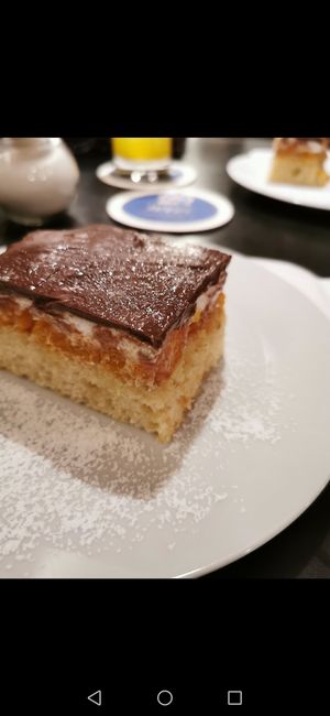Veganer Kuchen at Dada in Regensburg