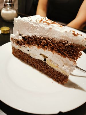 Vegane Torte at Dada in Regensburg