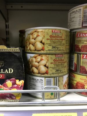 Gigantes at Conad Aega Merxhani in Shkoder