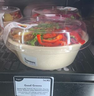 Vegan salad 1  at MUC - Dean & David - T2 in Munich