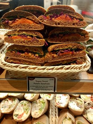  at MUC - Dean & David - T2 in Munich