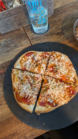  at Pete's Eats in Llanberis