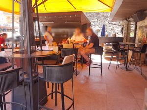 Outdoor seating at Zermama Bistro in Zermatt