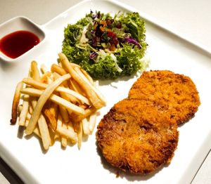 Fish and chips at D'life 蔬食 - Somerset  in Central Singapore