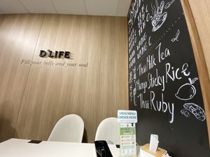 Table  at D'life 蔬食 - Somerset  in Central Singapore