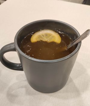 Lemon Tea at D'life 蔬食 - Somerset  in Central Singapore