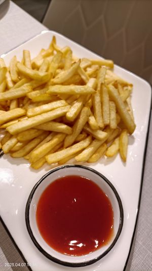 Fries at D'life 蔬食 - Somerset  in Central Singapore