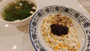 Chili ban mian at D'life 蔬食 - Somerset  in Central Singapore