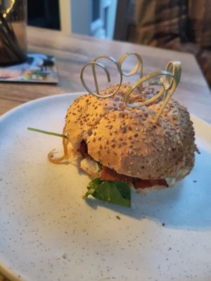 The burger we got with the vegan food tour at Copper Branch in Utrecht