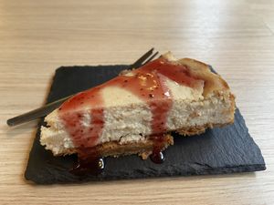 Cheesecake: quite nice, but the bottom was soft instead of crunchy at Copper Branch in Utrecht