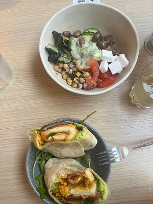 Greek Bowl & Crunchy Wrap  at Copper Branch in Utrecht