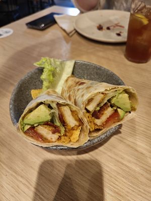 Crispy Wrap at Copper Branch in Utrecht