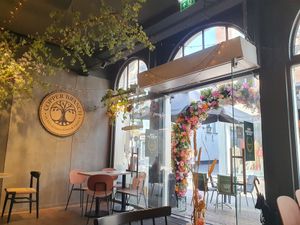 Interior soof  ginger  carotte  drink at Copper Branch in Utrecht