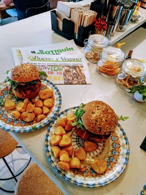 Two big Queens coming up  at Amarre Marina in Barcelona