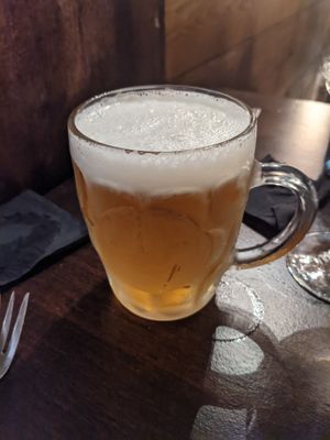 Icecold beers served...... at Amarre Marina in Barcelona