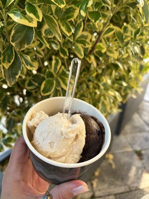 Banana and chocolateBanan  at Gelato bar Bella in Trogir