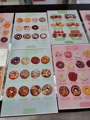 Vegan donuts lenu at Royal Donuts in Wuppertal