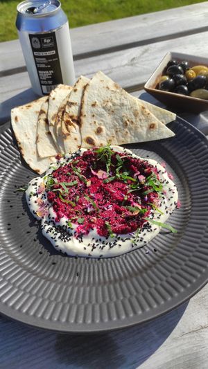 Flatbread, beetroot hummus, vegan mayo, Nigella seeds! at Sono Matseljur in Reykjavik